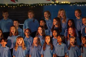 Junior Chorus 12.23 5.jpg